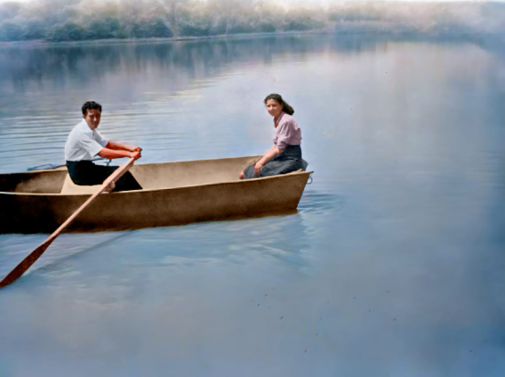 Shmuel and Hannah Elkaslasi at Kibbutz Dores, 1950